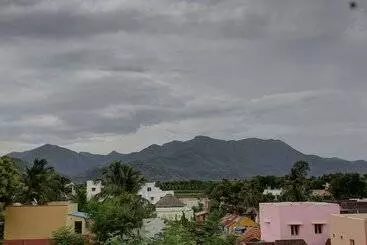 Hôtel K S Residency By Oyo Rooms