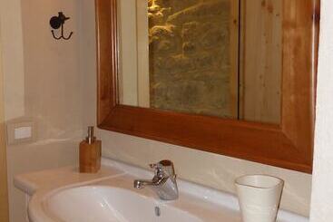 田舎風ホテル Agriturismo Al Respiro Nel Bosco