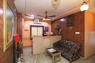 Hotel Oyo 24149 Flagship Kamala Inn Vip Road