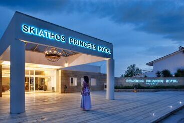 ホテル Princess Resort, Santikos Collection
