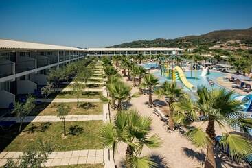 هتل Caretta Island All Inclusive