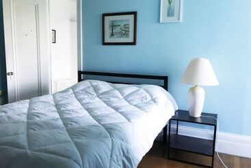 צימר Suncliff On The Lake