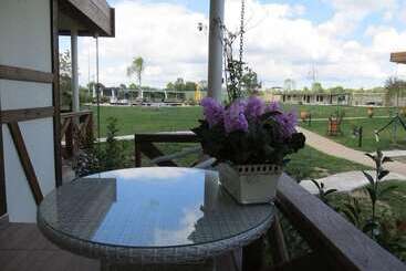 فندق Riva's Club