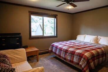 کلبه Mammoth Mountain Cabin