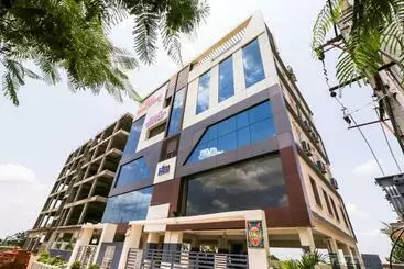 Hotel Oyo 48327 Royal Mahalakshmi Inn