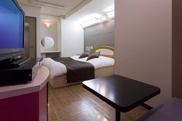 בית מלון כפרי Xenia Umeda