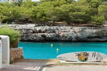 Apartamentos Cala Blanca