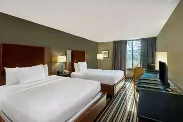 ホテル Travelodge By Wyndham Memphis Airport/graceland