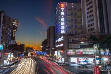 Otel 7 Days Premium Jiangmen Diwang Plaza Branch