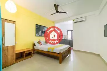 پانسیون Oyo Home 40827 Anchumana Apartments