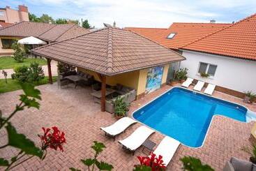 Pensione Penzión Heléné