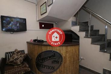 هتل Spot On Agarwal Lodge