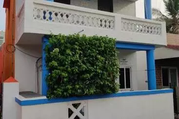 Majatalo The Sea Shelter Home Stay