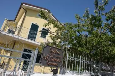 Majatalo Giglio Del Conero