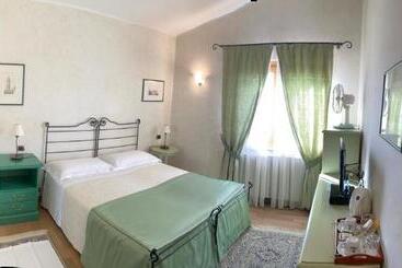 住宿加早餐 La Sismonda