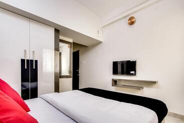 ホテル Capital O New Paradise Inn