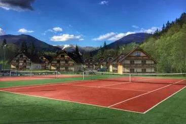 Resort Chaty A Apartmány Kúria Na Táľoch, Tále   Chopok Juh