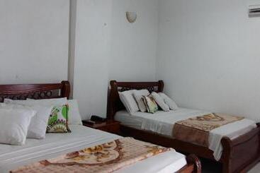 هتل Casa De España