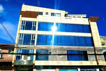 هتل Marcian Business