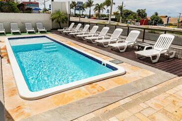 Yak Beach Hotel Ponta Negra