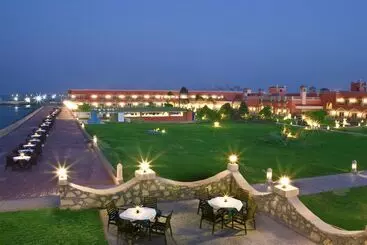 Hotelli Helnan Auberge