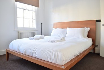 کلبه Central 2 Bedroom House In Waterloo