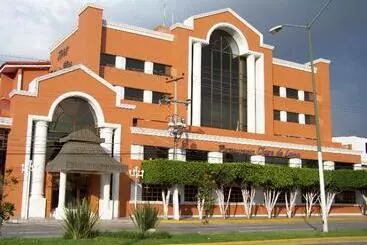 Hotel Country Plaza