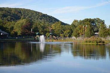 Holiday Inn Express Hotel & Suites West Point Fort Montgomery, An Ihg