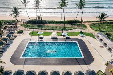 هتل Iberostar Waves Bahia - All Inclusive
