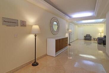 Holiday Inn Hotel & Suites Centro Historico, An Ihg