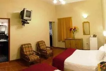 Dm Hoteles Mossone   Ica