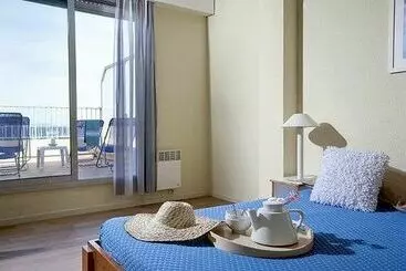 Appartments Résidence Maeva Hyères Parc 1