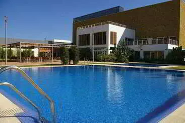 Отель Calamijas