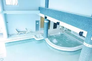 فندق & Apartaments Thalassa Sport & Spa