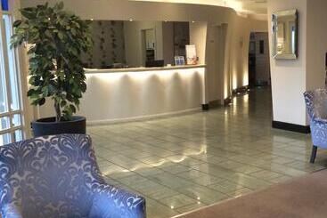 ホテル Waterford Marina