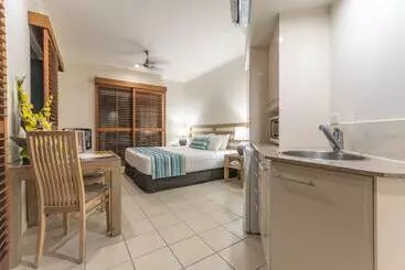 Hotel Meridian At Port Douglas Adults Only