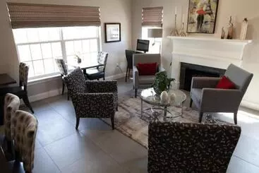 Hotel Amsterdam Inn & Suites Moncton