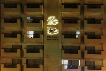 Pier Beach Hotel Apartments