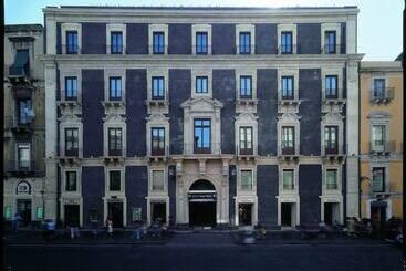 Отель Palace Catania | Una Esperienze