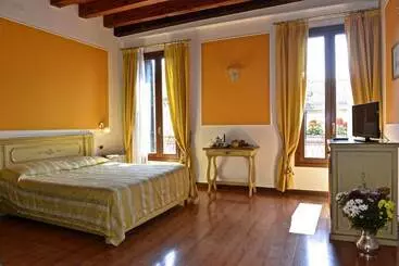 호텔 Alla Corte Rossa