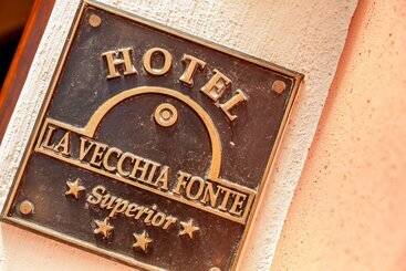 Отель La Vecchia Fonte Boutique