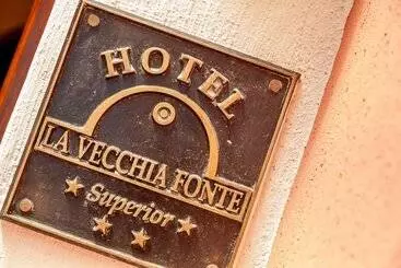 Отель La Vecchia Fonte Boutique