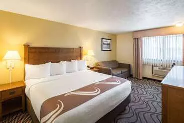 Отель Quality Inn & Suites Coeur d'Alene