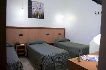 Отель Accord Le Rose