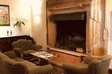 فندق Antica Dimora Corte Impero