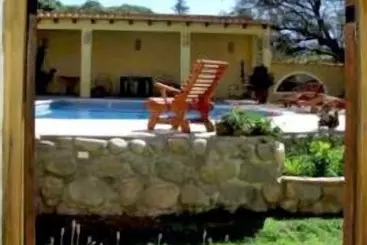 هتل Hostal Killari