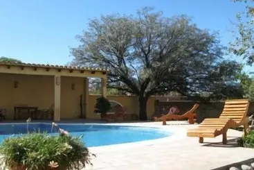 هتل Hostal Killari