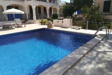 Apartamentos Villa Primera