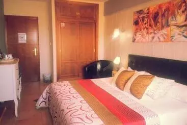 Hostal Don Peque Adult Recommended