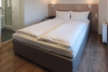 酒店 Rheinmetropole